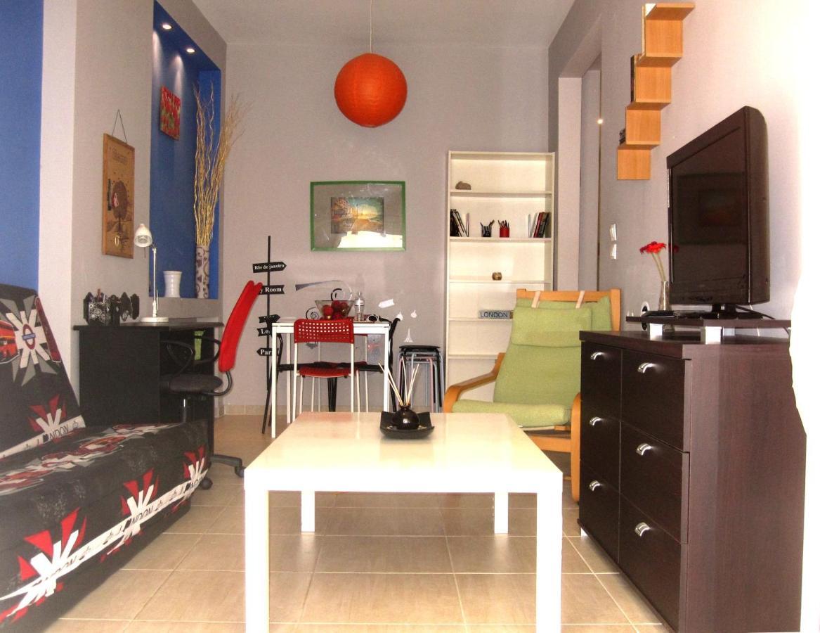 Center Martha's Daire